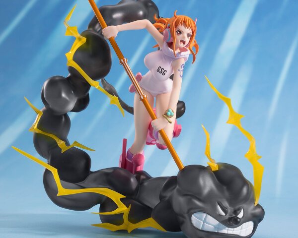 ONE PIECE PVC Statue Nami Lightning Blast 17 cm